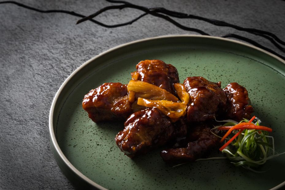 Stir-Fried Pork Neck with Sichuan Pepper & Zucchini